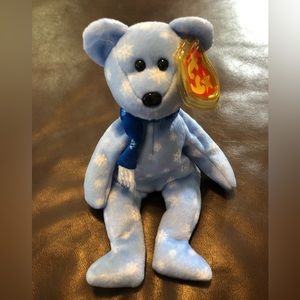 Vintage Ty Beanie Baby- 1999 Holiday Teddy